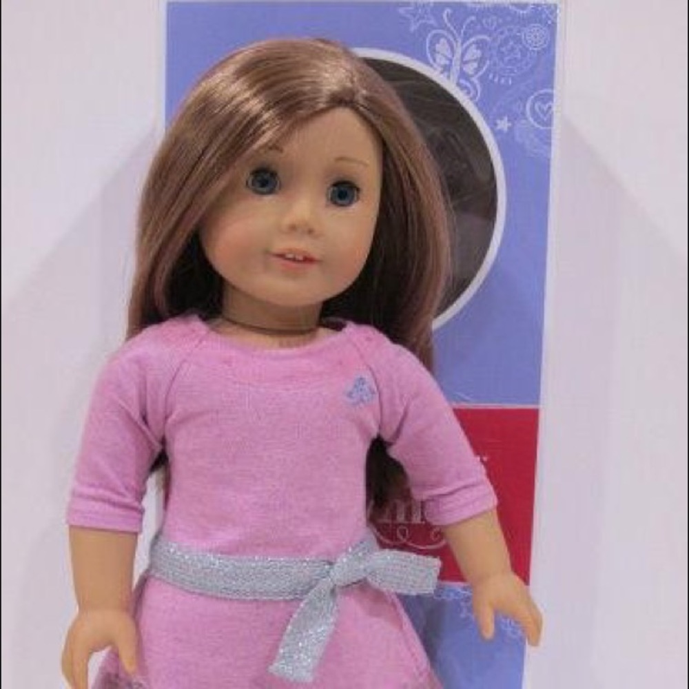 american girl doll; comes w box